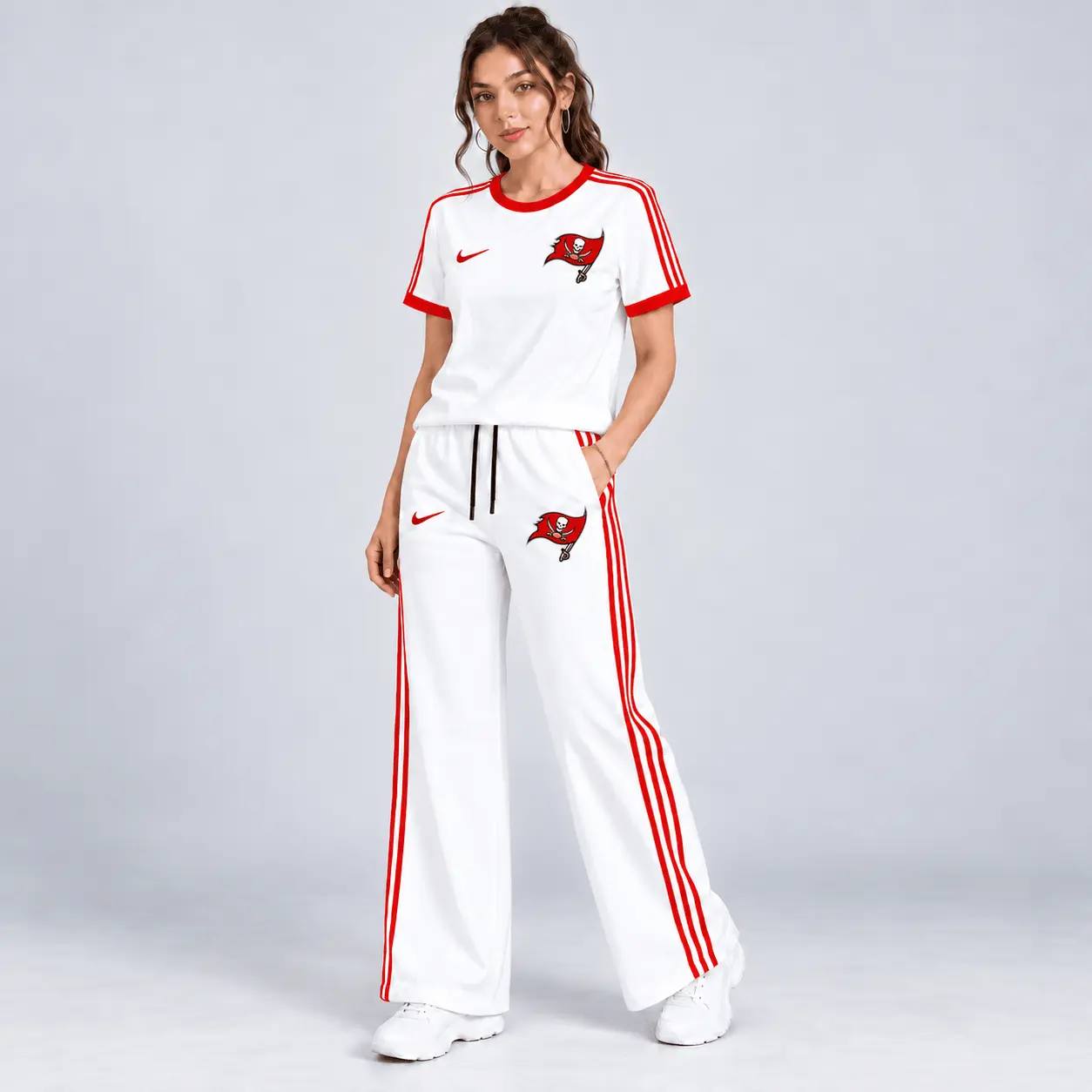 Tampa Bay Buccaneers | Premium NFL Casual T-Shirt & Pants TD