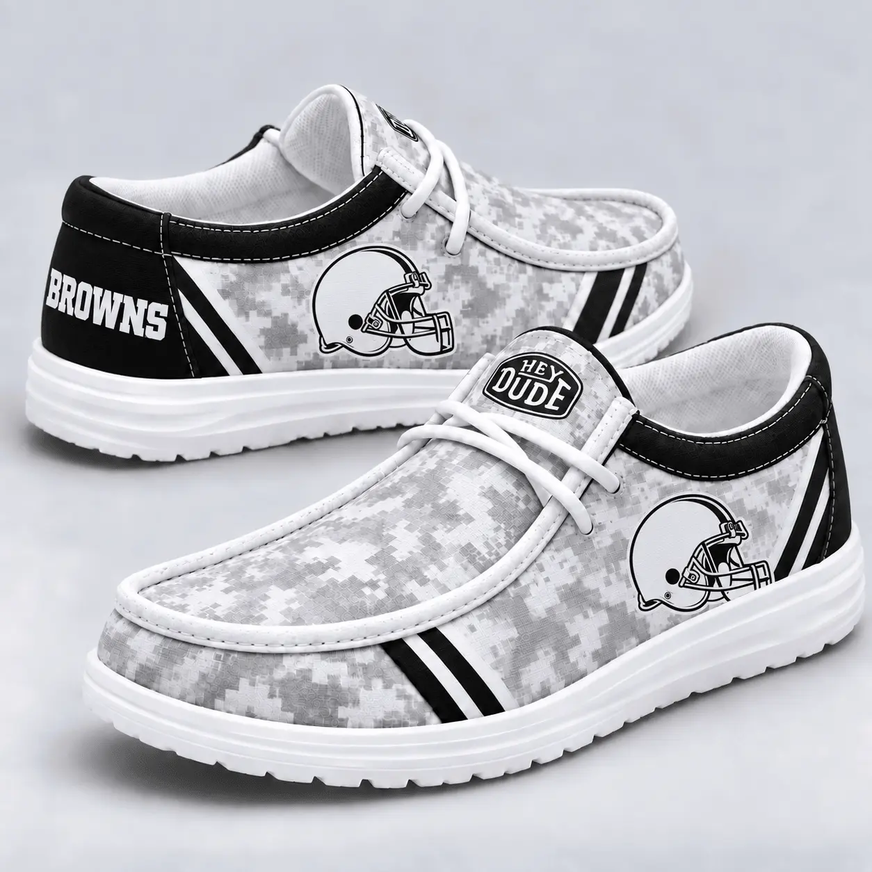 Cleveland Browns | Premium NFL Team Logo Digital Camo Loafer Shoes NY