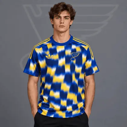 St. Louis Blues | Premium NHL Blurred Checkered Streetwear T-Shirt NDN