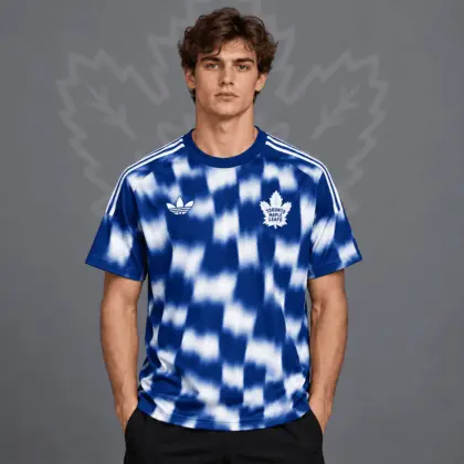 Toronto Maple Leafs | Premium NHL Blurred Checkered Streetwear T-Shirt NDN