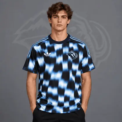 Utah Mammoth | Premium NHL Blurred Checkered Streetwear T-Shirt NDN
