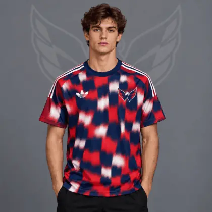 Washington Capitals | Premium NHL Blurred Checkered Streetwear T-Shirt NDN