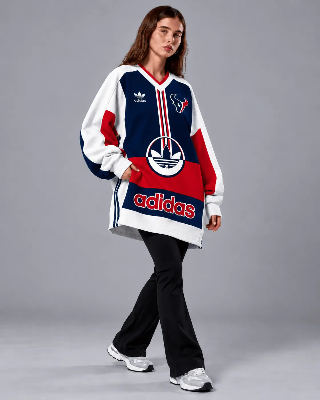 Houston Texans | Premium NFL Vintage Varsity Oversized V-Neck Sweatshirt TD - Image 2