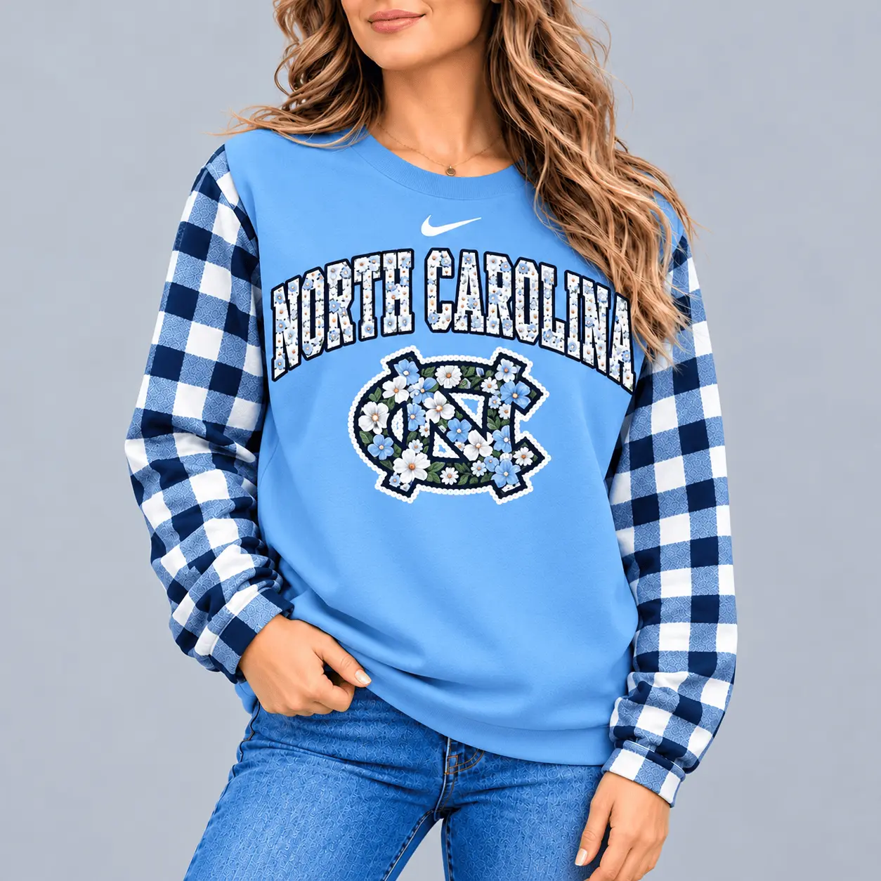 North Carolina Tar Heels | Premium NCAA Vintage Daisy Flower Sweatshirt TD - Image 2