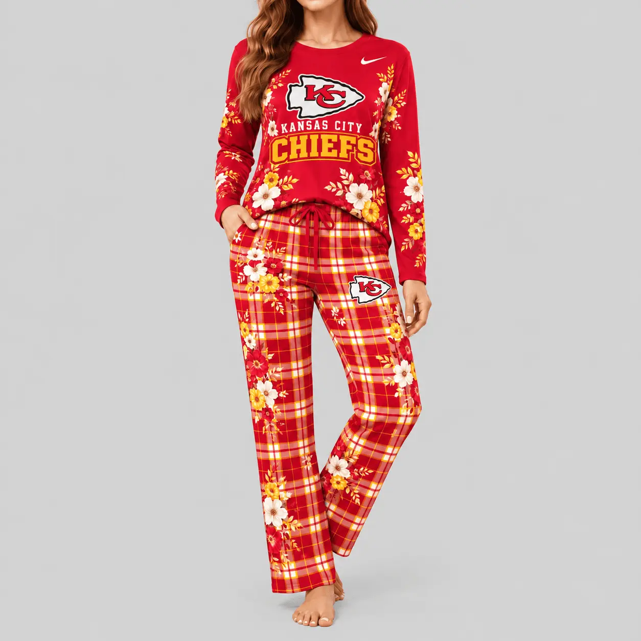 Kansas City Chiefs | NFL Floral Plaid Pajama Set