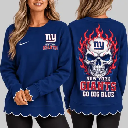 New York Giants | NFL Flaming Skull Scallop Hem Sweatshirt TD