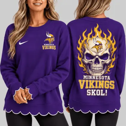 Minnesota Vikings | NFL Flaming Skull Scallop Hem Sweatshirt TD
