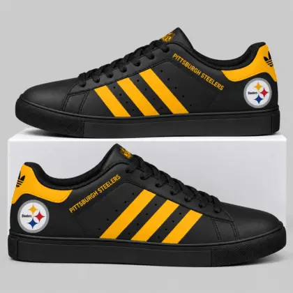 Pittsburgh Steelers | NFL Triple Stripe Low Top Sneakers TD