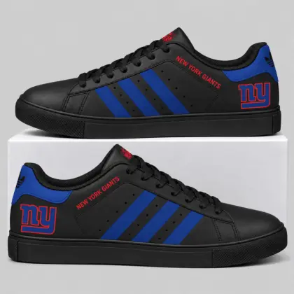 New York Giants | NFL Triple Stripe Low Top Sneakers TD