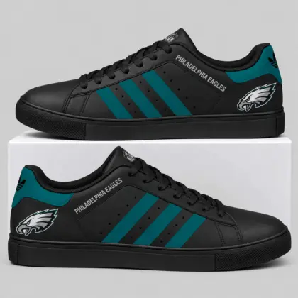 Philadelphia Eagles | NFL Triple Stripe Low Top Sneakers TD