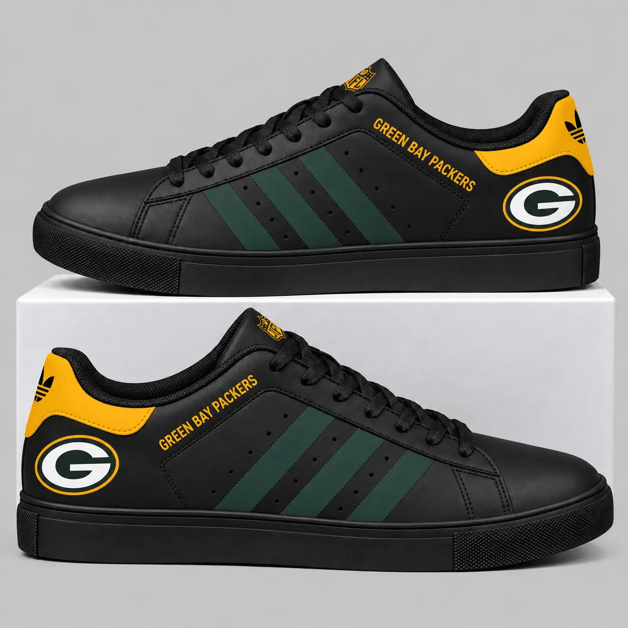Green Bay Packers | NFL Triple Stripe Low Top Sneakers TD